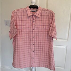 Men’s Van Huesen Traveler Shirt